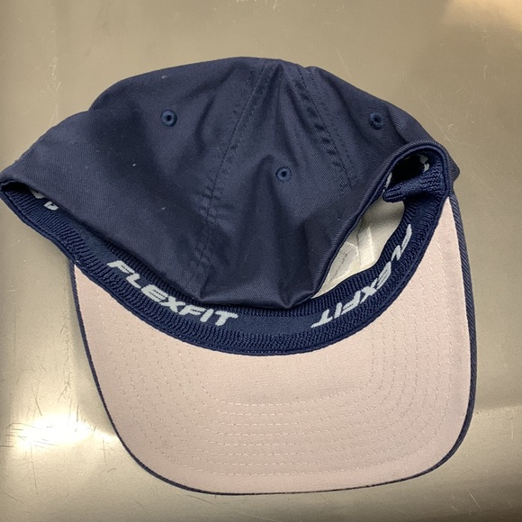 Hat - Picture 2 of 2